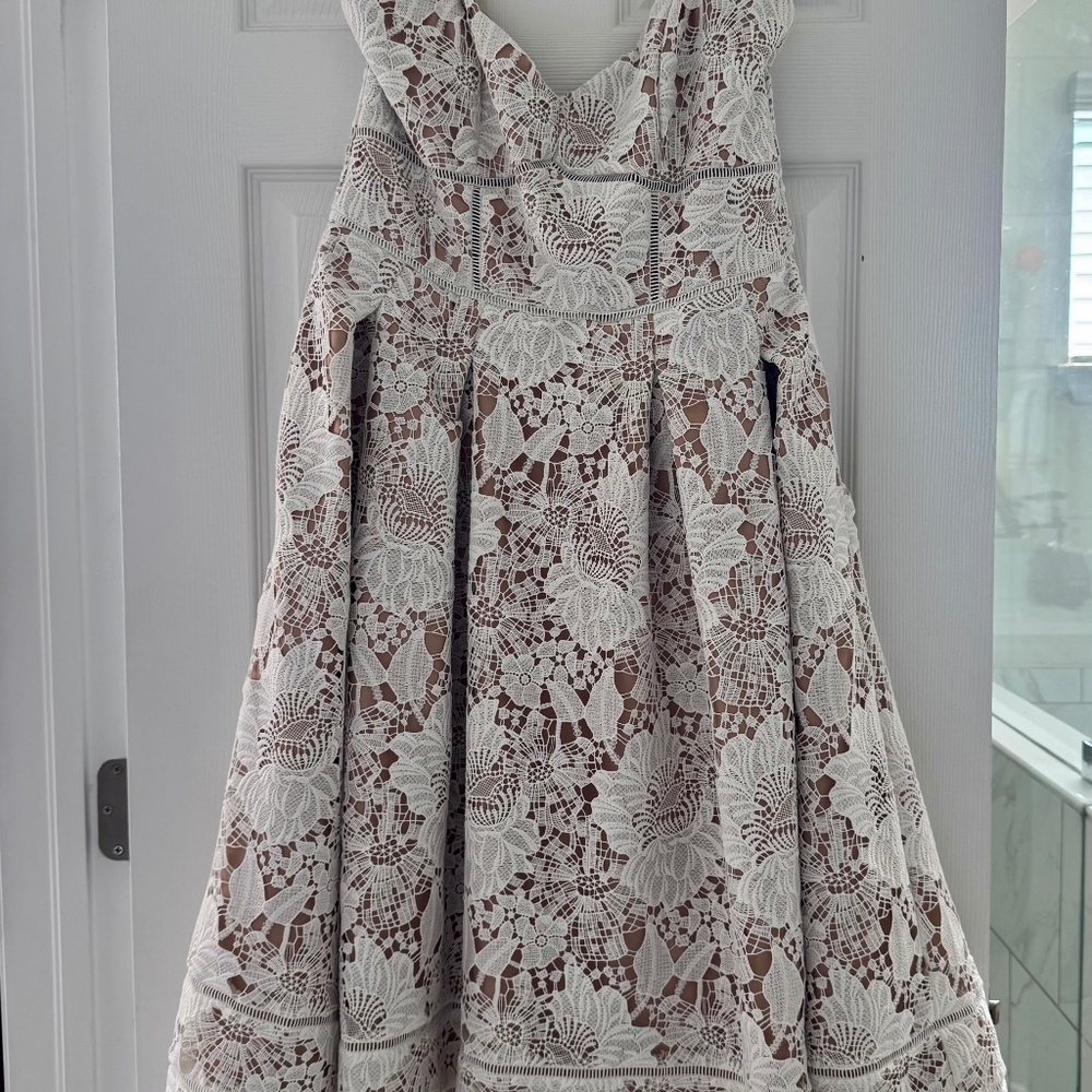 White lace dress